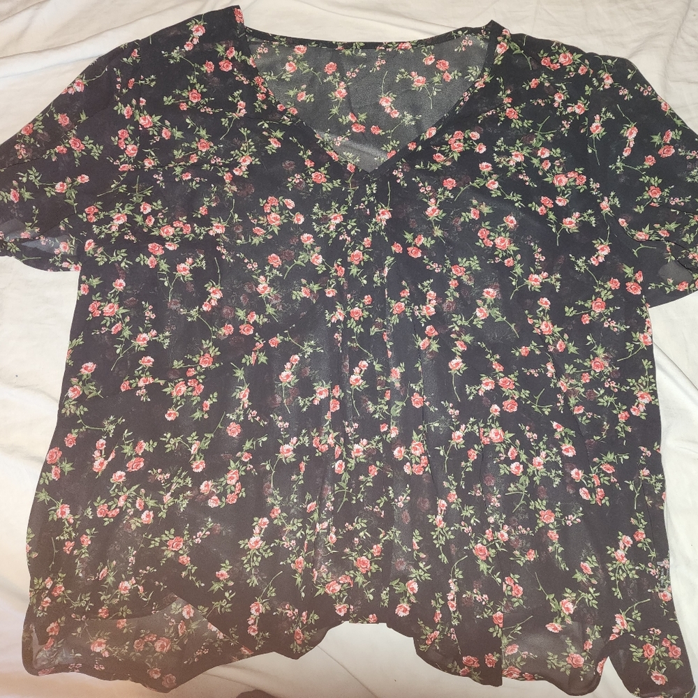 Plus size sheer black floral short sleeve blouse